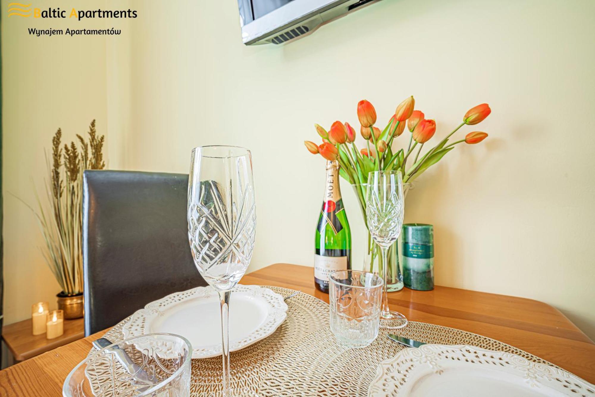 Baltic Apartments - Apartamenty Korony Piastow Swinoujscie Dış mekan fotoğraf